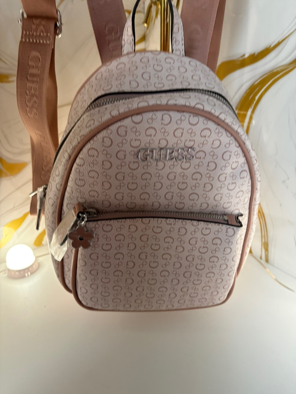 ✨ Mochila Guess Monogram & Floral Charm
